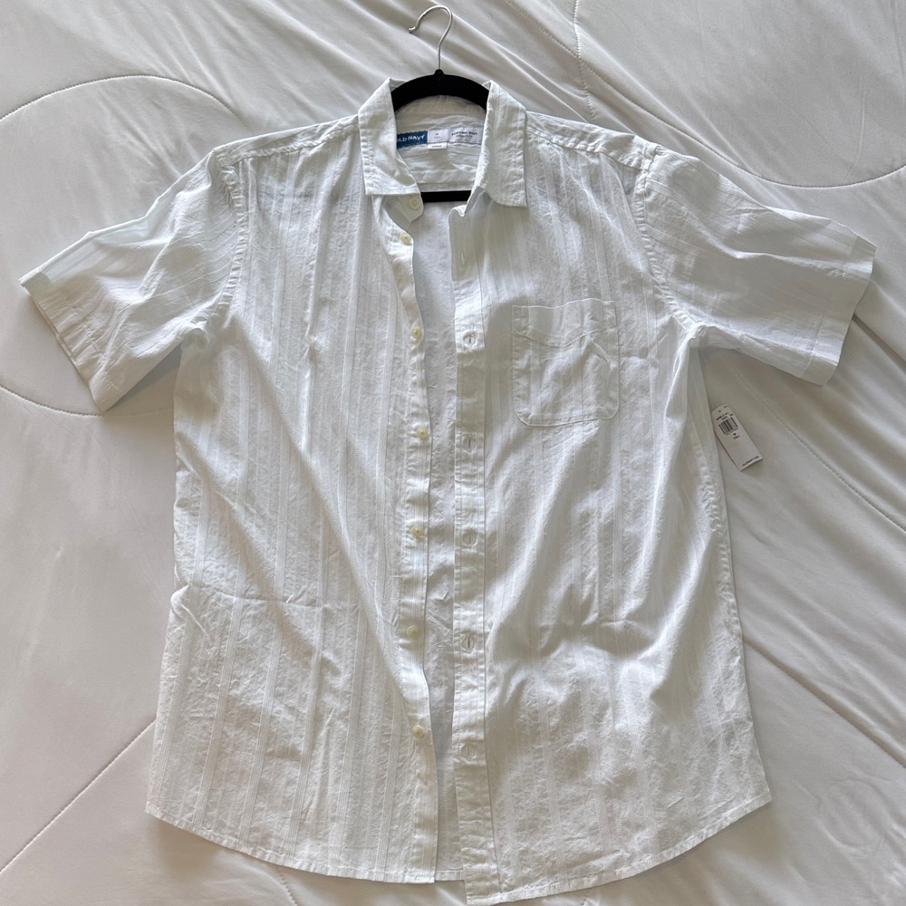 Old Navy Men's Casual White Button Down Shirt